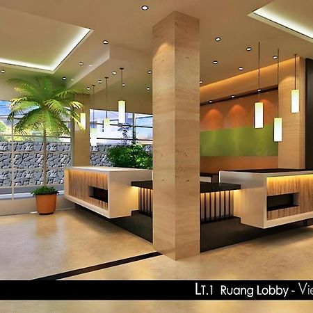 Asoka Luxury Hotel Bandar Lampung Esterno foto