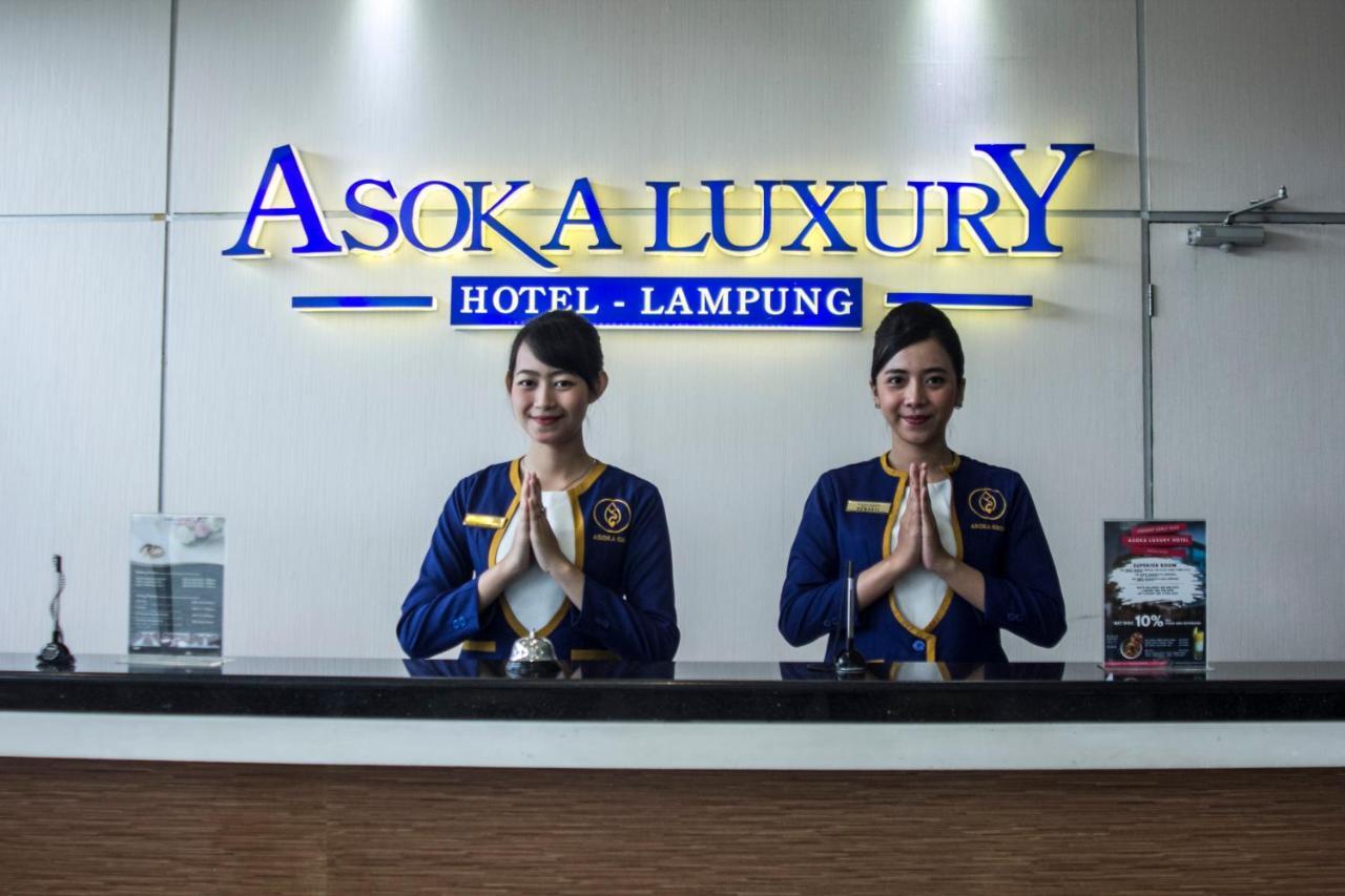Asoka Luxury Hotel Bandar Lampung Esterno foto